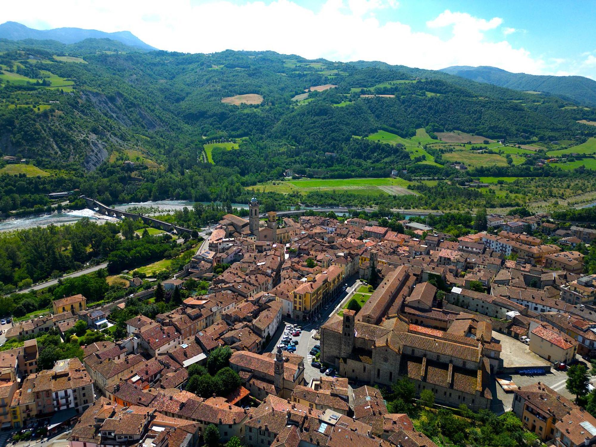 Casa Del Bosco - Vista Mozzafiato & Parco 4 Ettari Villa Bobbio Dış mekan fotoğraf